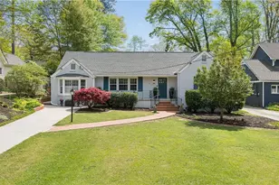 260 Mt Vernon Dr, Decatur, GA 30030 - Photo 2