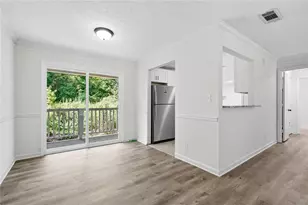 106 Sterling Ct, Alpharetta, GA 30004 - Photo 8