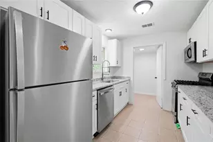 106 Sterling Ct, Alpharetta, GA 30004 - Photo 10