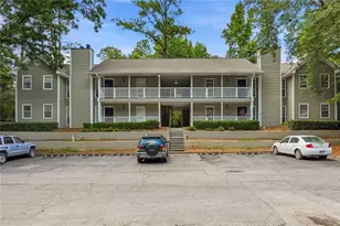 106 Sterling Ct, Alpharetta, GA 30004 - Photo 2