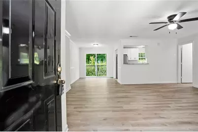 106 Sterling Court, Alpharetta, GA 30004 - Photo 2
