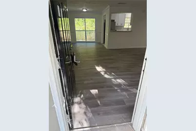 106 Sterling Court, Alpharetta, GA 30004 - Photo 2