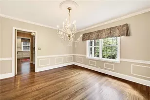 596 W Wesley Rd NW, Atlanta, GA 30305 - Photo 12