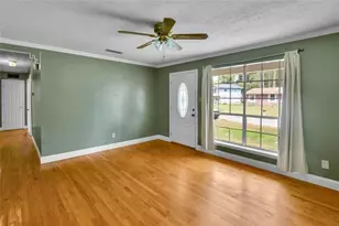 8941 Ashwood Dr, Riverdale, GA 30274 - Photo 4