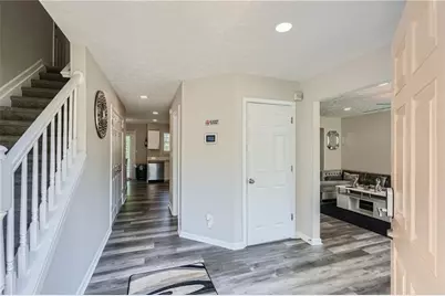 3370 Flagstone Trace, Ellenwood, GA 30294 - Photo 4