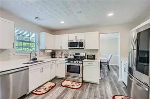 3370 Flagstone Trce, Ellenwood, GA 30294 - Photo 8