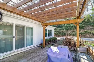 60 Hardeman Rd, Sandy Springs, GA 30342 - Photo 34