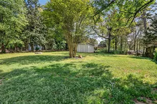 2407 Woodland Dr, Kennesaw, GA 30152 - Photo 14