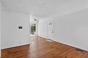 2407 Woodland Dr, Kennesaw, GA 30152 - Photo 4