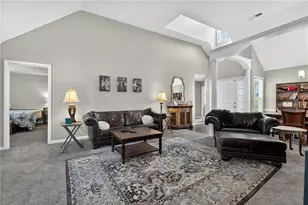 39 Thoroughbred Ln, Cartersville, GA 30120 - Photo 6