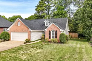 39 Thoroughbred Ln, Cartersville, GA 30120 - Photo 2
