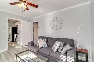 60 Hardeman Rd, Sandy Springs, GA 30342 - Photo 12