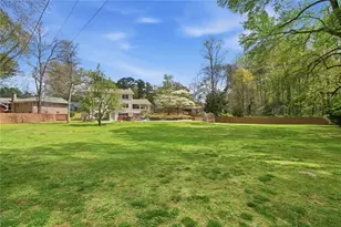 165 Alpine Dr, Roswell, GA 30075 - Photo 36