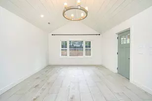 15585 Thompson Rd, Alpharetta, GA 30004 - Photo 6