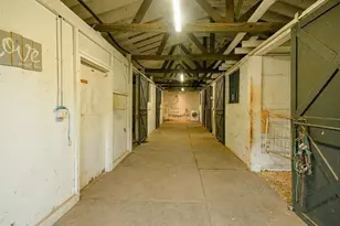 15585 Thompson Rd, Alpharetta, GA 30004 - Photo 48