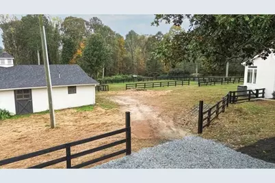 15585 Thompson Road, Alpharetta, GA 30004 - Photo 40