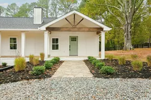 15585 Thompson Rd, Alpharetta, GA 30004 - Photo 4