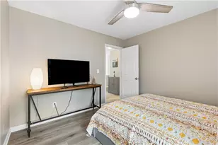 2740 Royal Bluff, Decatur, GA 30030 - Photo 30