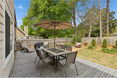 2740 Royal Bluff, Decatur, GA 30030 - Photo 40