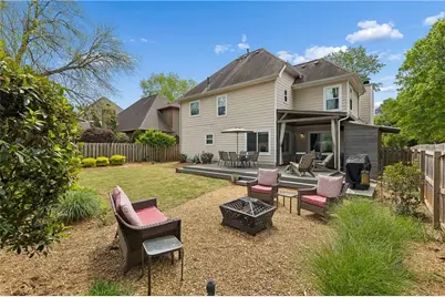 2740 Royal Bluff, Decatur, GA 30030 - Photo 2