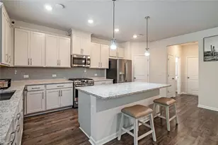 1076 Allspice Wy, Lawrenceville, GA 30045 - Photo 10