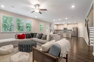 1076 Allspice Wy, Lawrenceville, GA 30045 - Photo 6