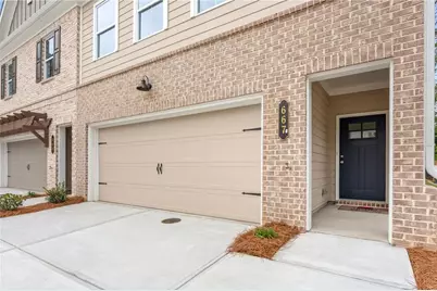 667 Sunstone Lane, Lawrenceville, GA 30043 - Photo 2