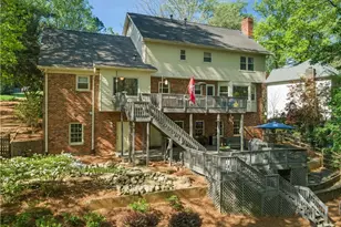 2946 Thornridge Dr, Atlanta, GA 30340 - Photo 2