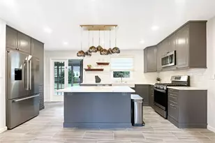 2484 Powers Ferry Dr SE, Marietta, GA 30067 - Photo 2