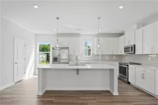 1359 Crk Vw Ln NW, Atlanta, GA 30318 - Photo 14