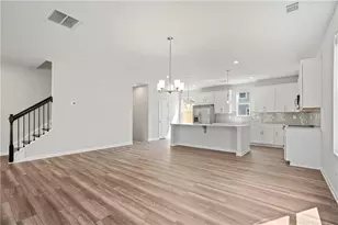 1359 Crk Vw Ln NW, Atlanta, GA 30318 - Photo 12