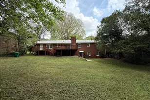 527 Rimrock Trail, Stone Mountain, GA 30083 - Photo 32