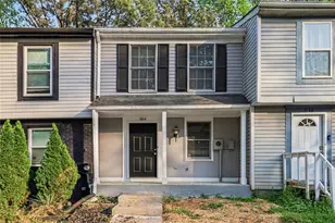 844 Regal Path Ln, Decatur, GA 30030 - Photo 2