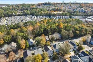 2099 Adams Dr NW, Atlanta, GA 30318 - Photo 2