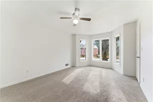 2130 Fieldstone View Ct SE, Conyers, GA 30013 - Photo 12