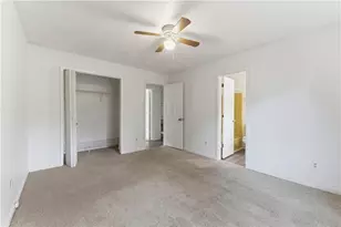 2130 Fieldstone View Ct SE, Conyers, GA 30013 - Photo 16