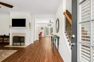 3774 Lake Point Blvd, Suwanee, GA 30024 - Photo 2