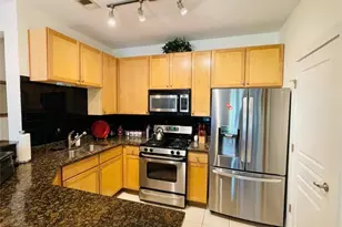 799 Hammond Dr, Atlanta, GA 30328 - Photo 8