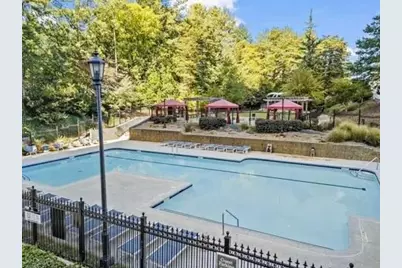 799 Hammond Drive, Atlanta, GA 30328 - Photo 16