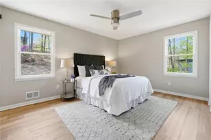 4304 Lindsey Way NE, Roswell, GA 30075 - Photo 10