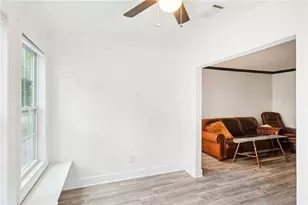 2071 Brian Way, Decatur, GA 30033 - Photo 8