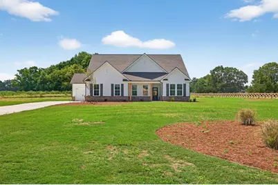 37 Cherokee Court, Good Hope, GA 30641 - Photo 2