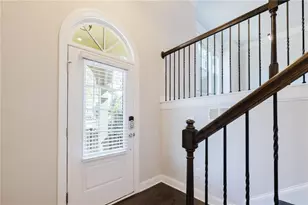 2208 Nancy Creek Dr, Atlanta, GA 30341 - Photo 16