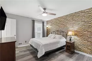 2410 Henderson Rd, Tucker, GA 30084 - Photo 26