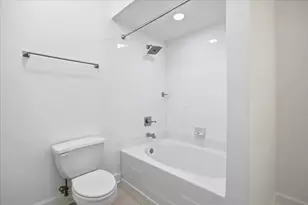 3777 Peachtree Road NE, Brookhaven, GA 30319 - Photo 18