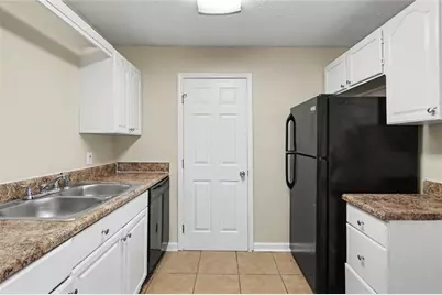 2715 Greystone Court, Austell, GA 30106 - Photo 8