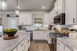 102 Morris Creek Dr, Hoschton, GA 30548 - Photo 12