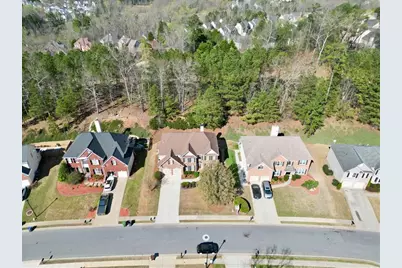3945 Summit Gate Drive, Suwanee, GA 30024 - Photo 2
