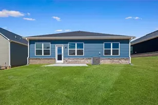 134 Holland Cv, Winder, GA 30680 - Photo 2