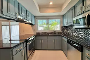 7344 Cardigan Circle, Atlanta, GA 30328 - Photo 4